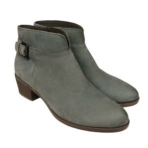 Naturalizer | EUC Wanya Leather Zip-Up Ankle Booties Sage Green Minimalist